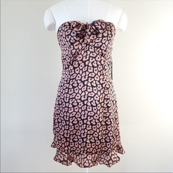 Woman’s Lulu’s Dress - Picture 1 of 6